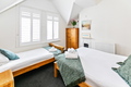 The Penn Pad | Spacious 5 BRs | Garden & Parking | Beach 2 miles | Sleeps 13+