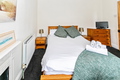 The Penn Pad | Spacious 5 BRs | Garden & Parking | Beach 2 miles | Sleeps 13+