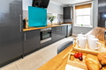 Ashley Cross | Stylish Maisonette | Vibrant Popular Village | Perfect Group Stay