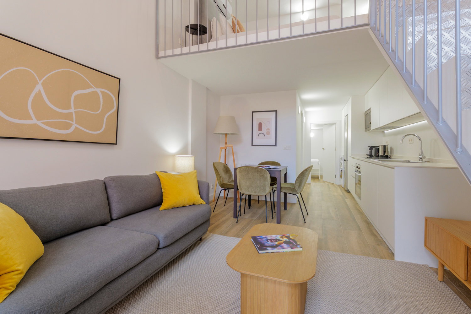 Cozy designer loft-style studio in the heart of Chamberí.