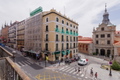 Bright 80m² exterior apartment in the historic center