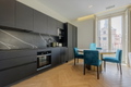 Bright 80m² exterior apartment in the historic center