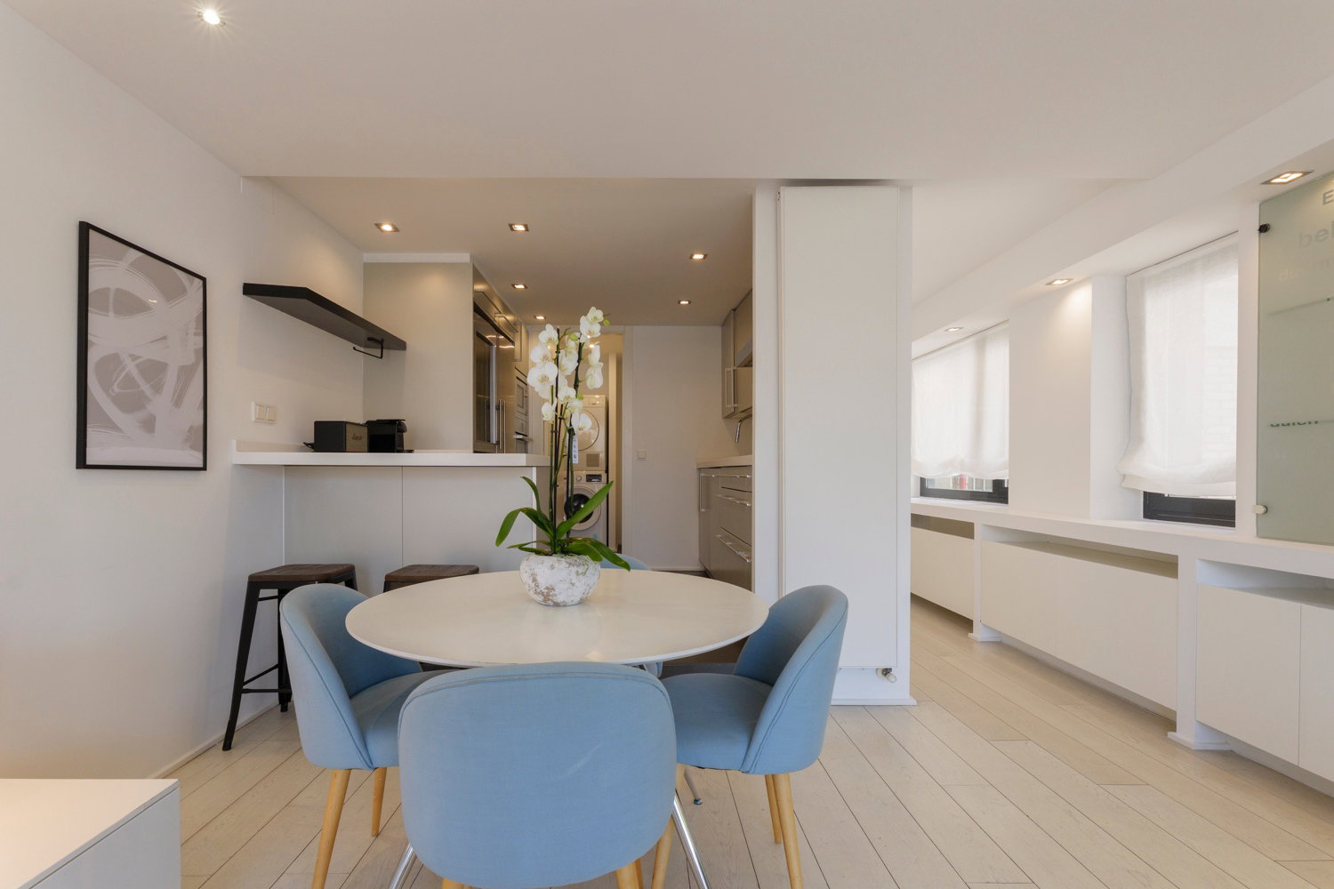 Modern 2-bedroom apartment with terrace in Chamberí