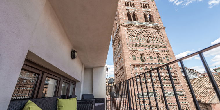 401 DAVID CIVERA · 4 Pax (La Torre Boutique Apartamentos - Teruel)