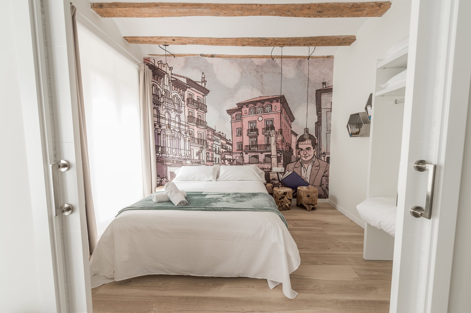 201 JAVIER SIERRA · 6 Pax (La Torre Boutique Apartamentos - Teruel)