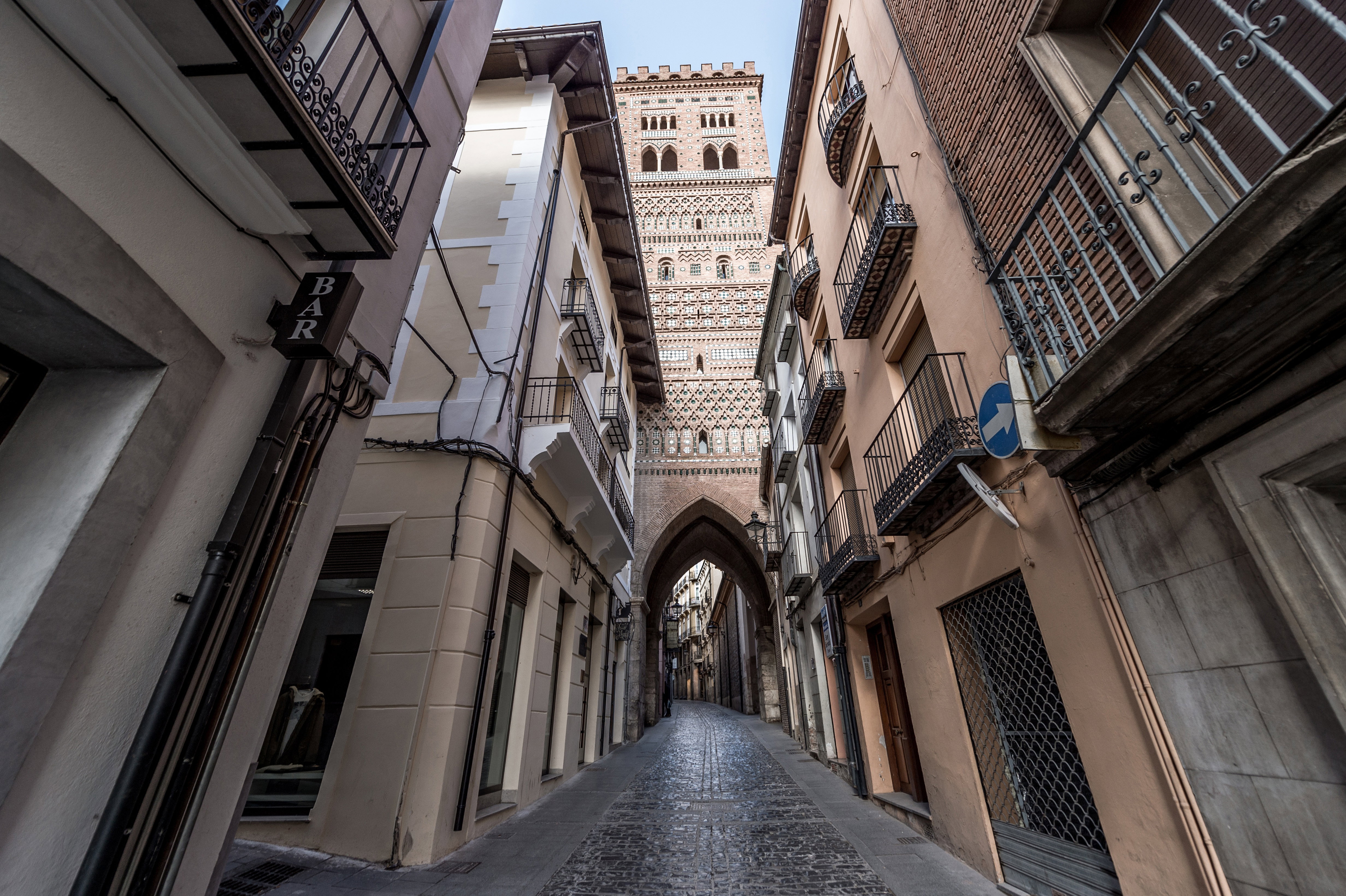 301 LUIS BUÑUEL · 4 Pax (La Torre Boutique Apartamentos - Teruel)