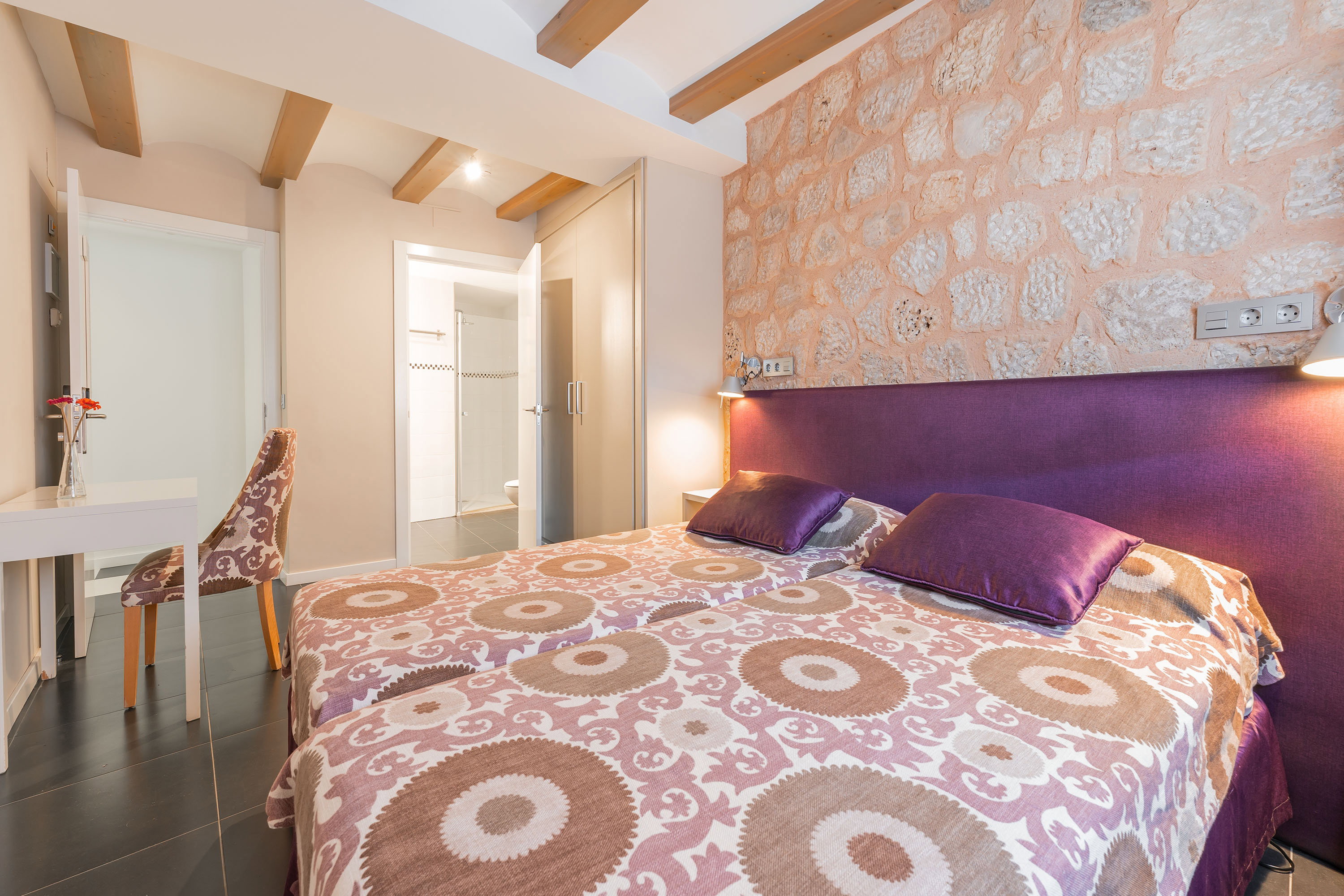 Habitación 1 TUTUS · 2 Pax (Hotel Ottium - Albarracín)