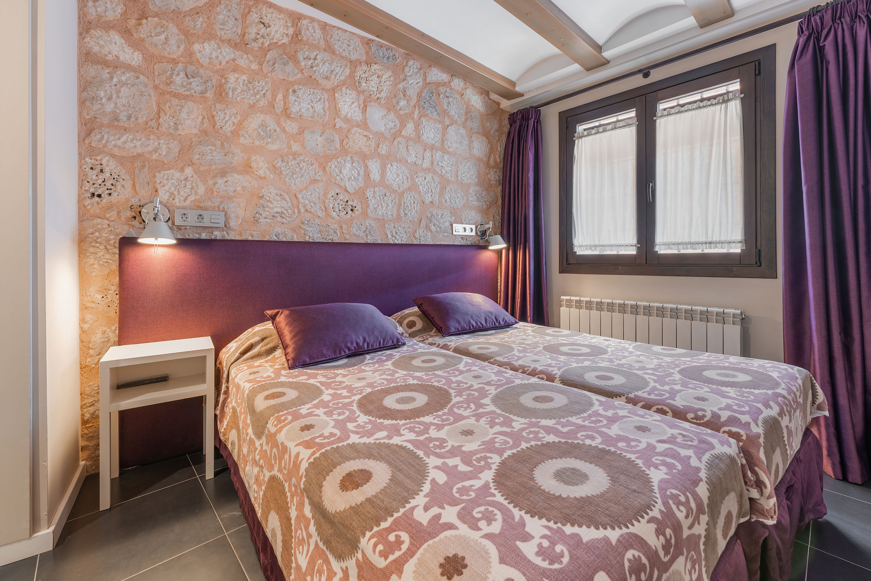 Habitación 1 TUTUS · 2 Pax (Hotel Ottium - Albarracín)