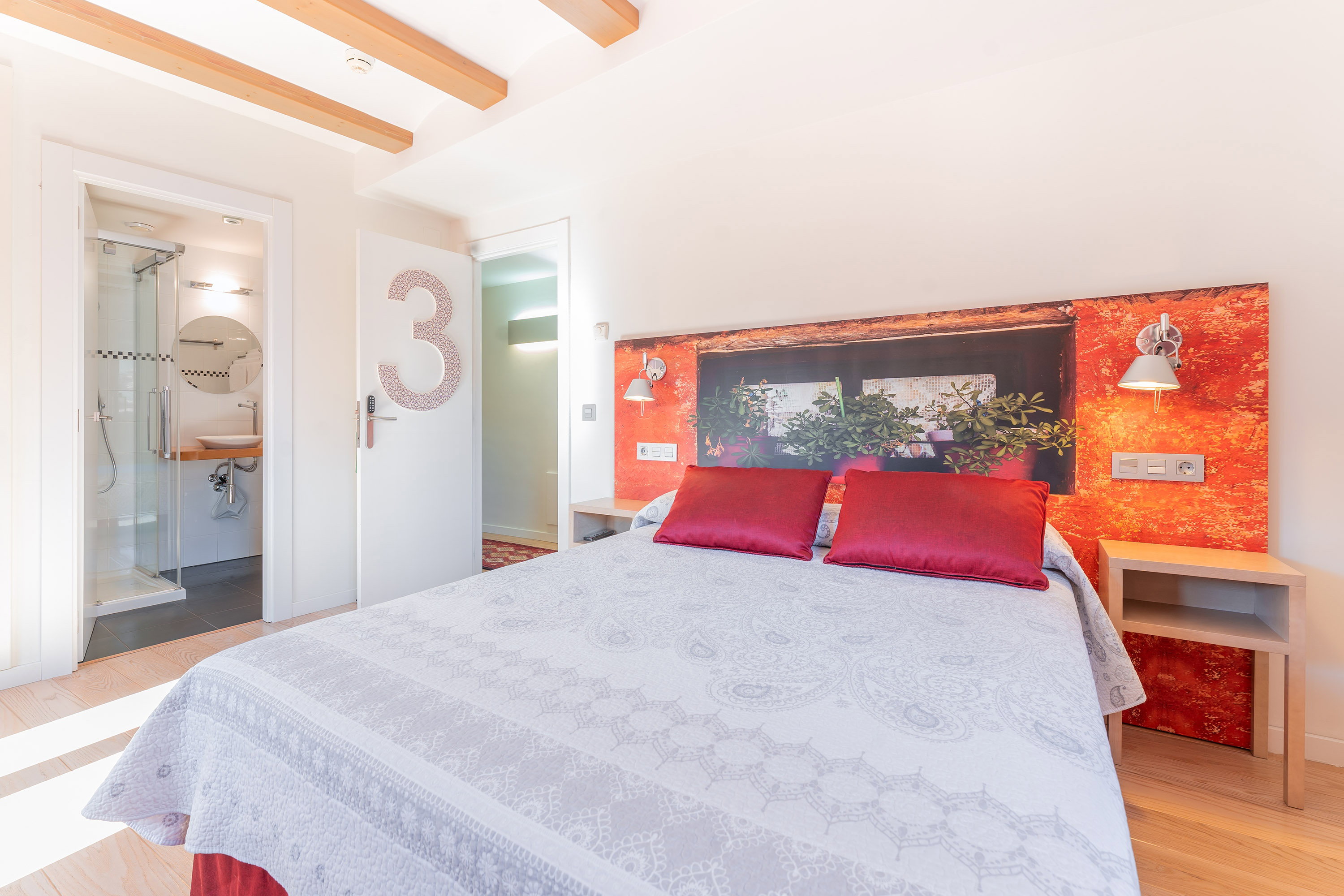 Habitación 3 · MORA · 2 Pax (Hotel Ottium - Albarracín)
