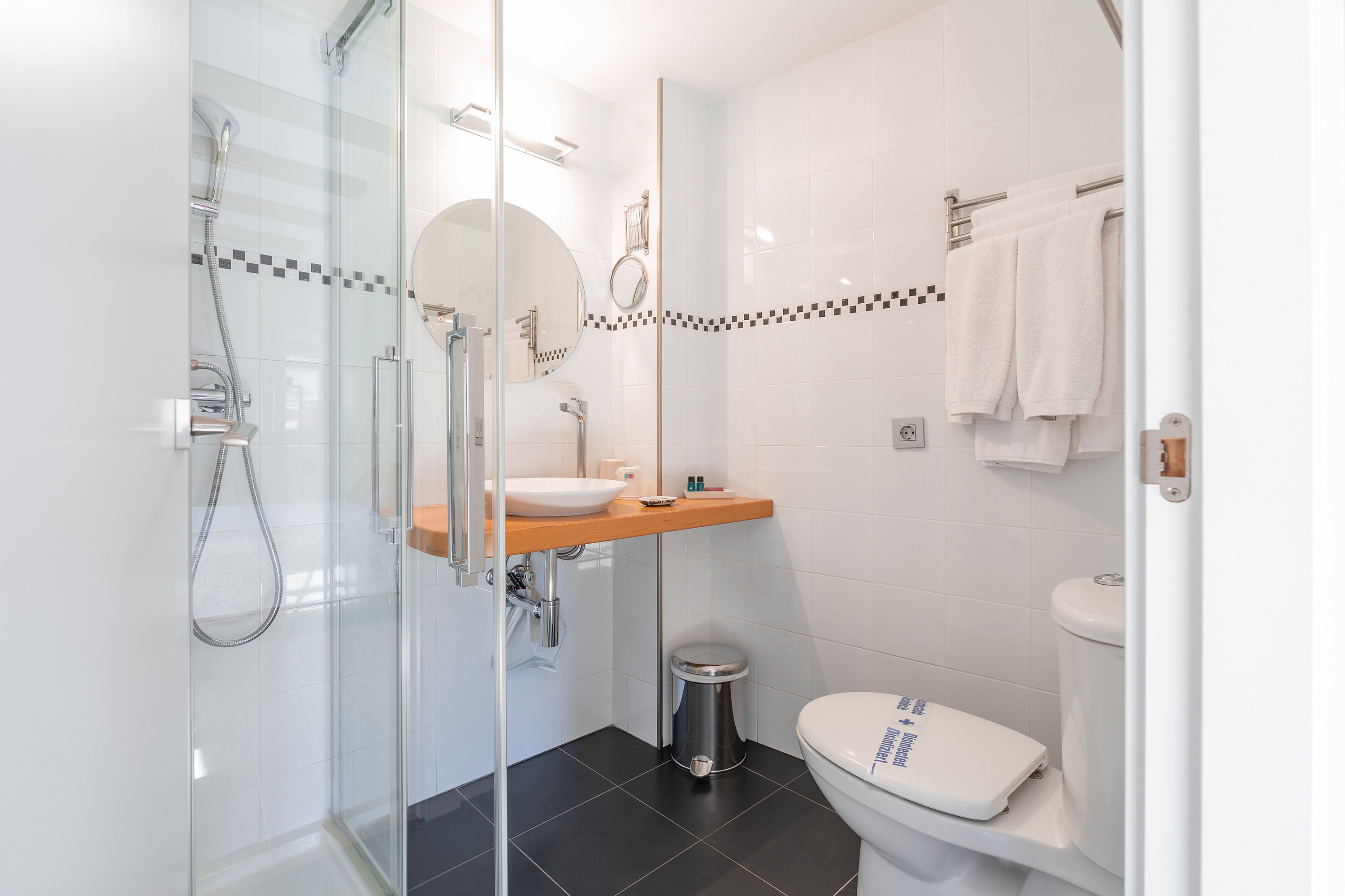 Habitación 3 · MORA · 2 Pax (Hotel Ottium - Albarracín)