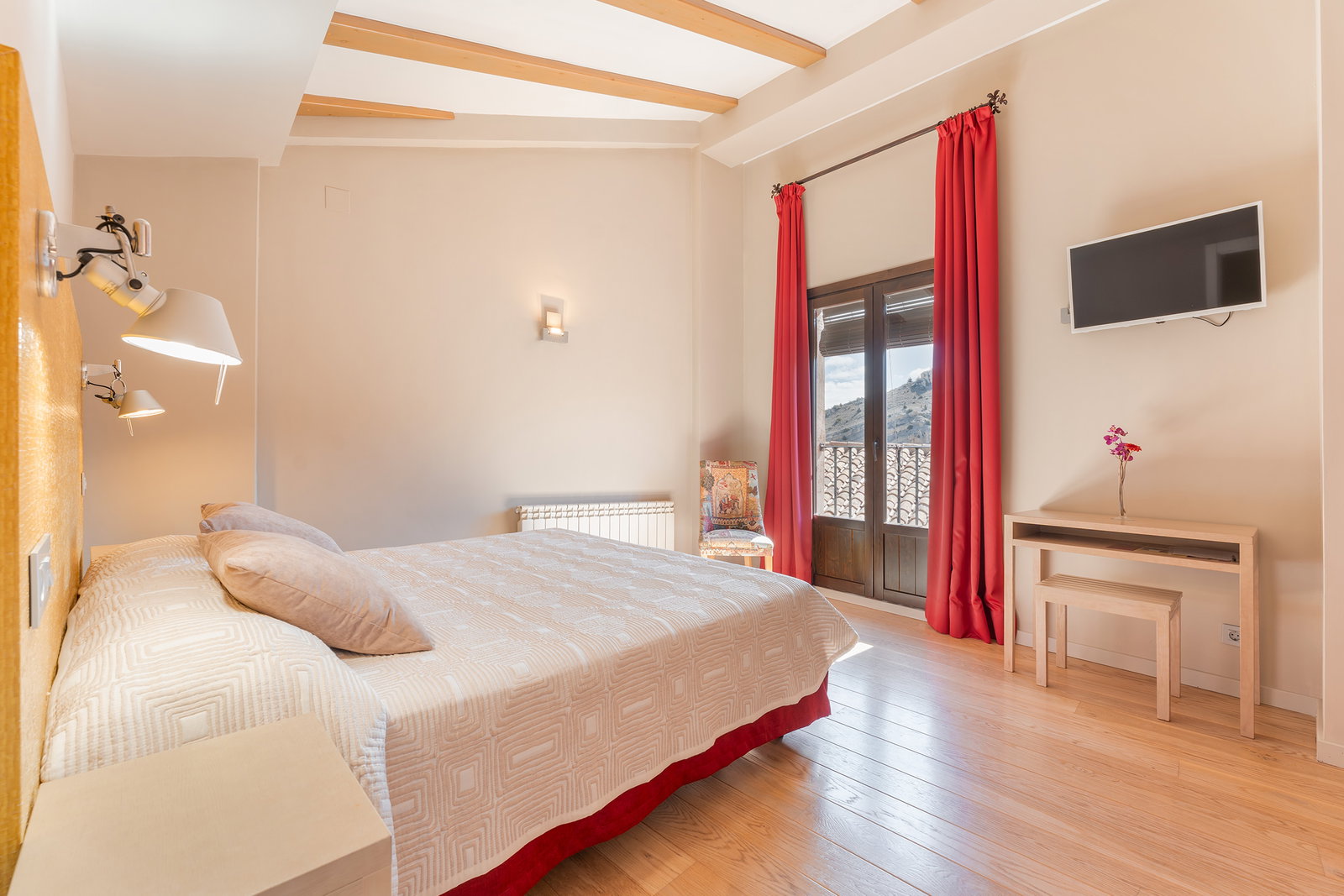 Habitación 7 · QUIETUM · 2 Pax (Hotel Ottium - Albarracín)