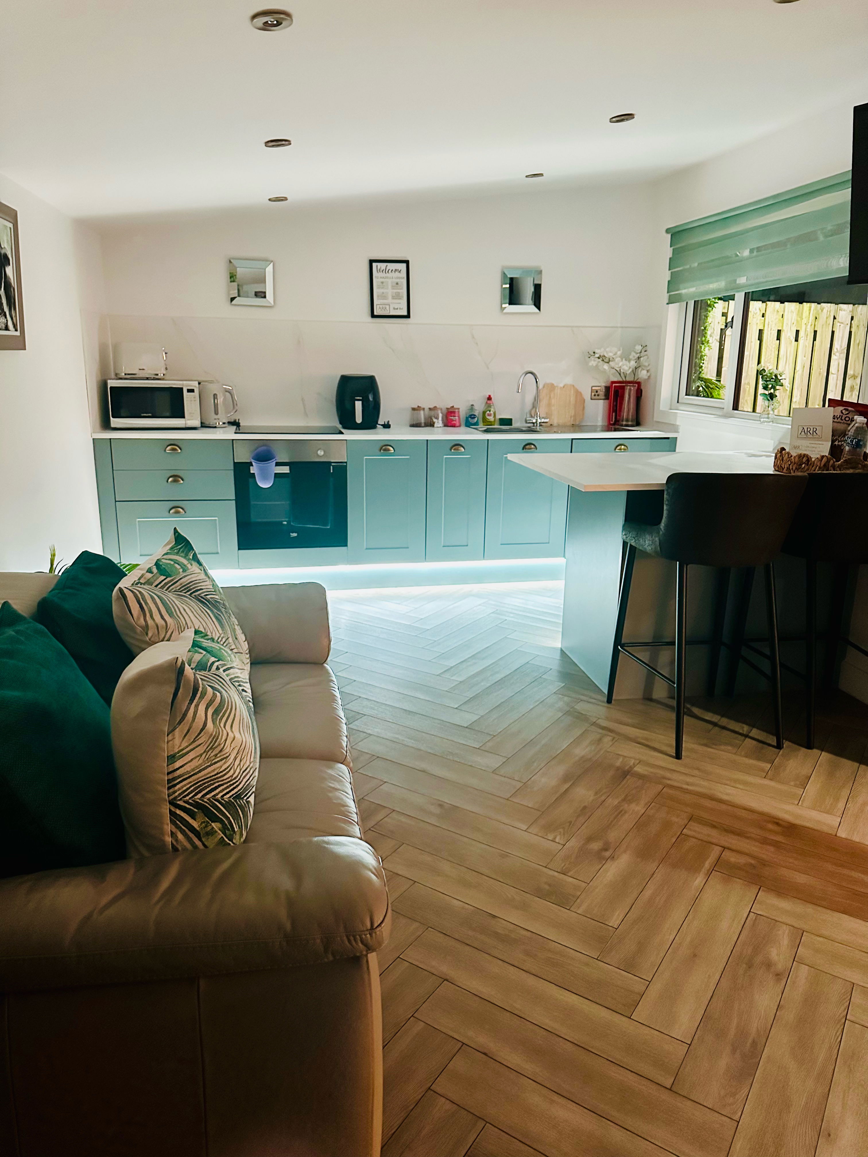 Hazell’s Lodge, enjoy our ultimate luxury lodge, ideal for romantic getaways!